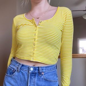 ✨2/$18✨ Striped Garage Top
